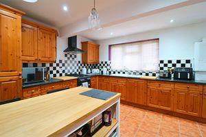 Photo 13- click for photo gallery